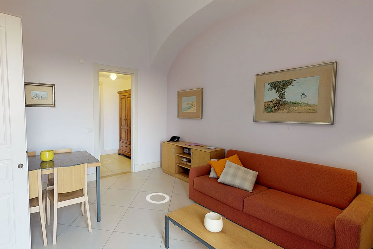 Tour Virtuale Hotel & Apartments Stanza 205